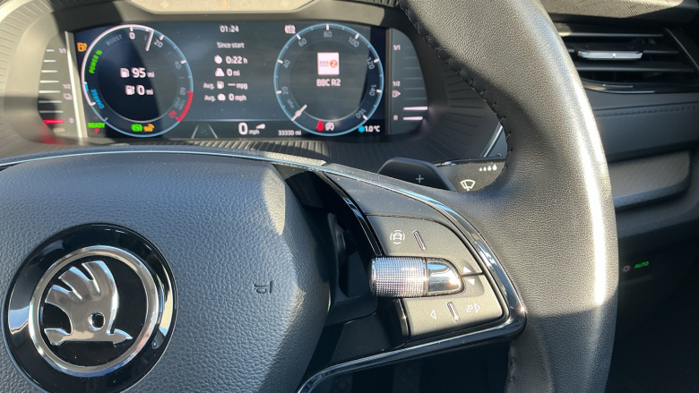 Skoda Octavia 1.4 TSI iV SE Technology DSG 5dr Estate